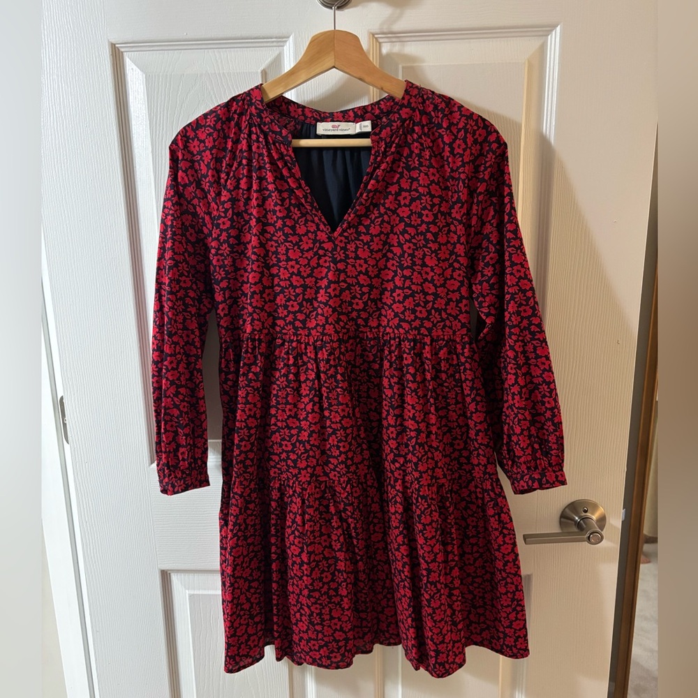 Vineyard Vines Red floral tiered ruffled Dress